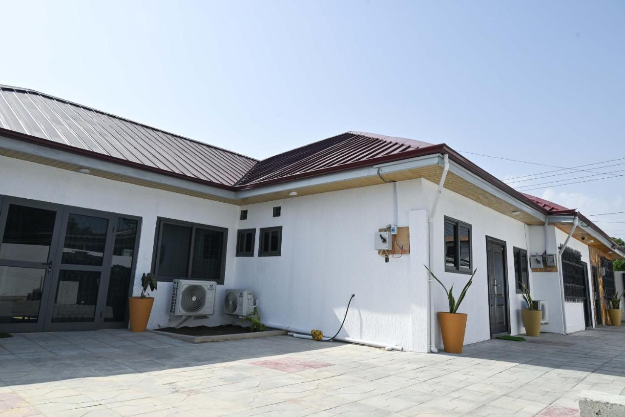 Lokko Serene Akkra Exterior foto